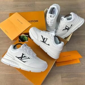 Louis Vuitton Trainer White LV Sneakers