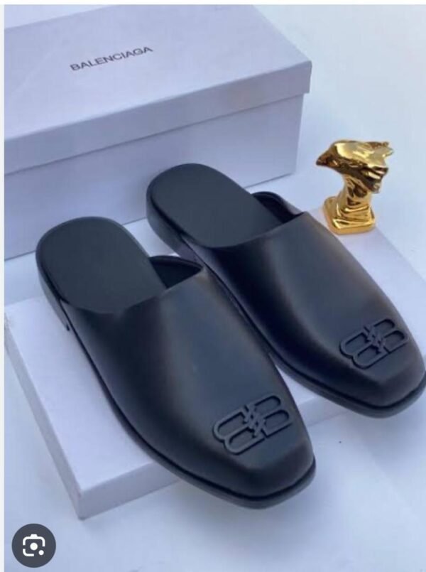 Balenciaga Cosy BB Mules | Balenciaga Official Luxury Balenciaga Cosy BB Mules | Balenciaga Official Luxury