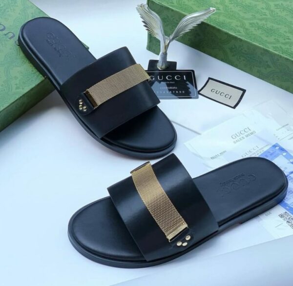 Gucci Double G Leather Slide – Iconic Italian Luxury