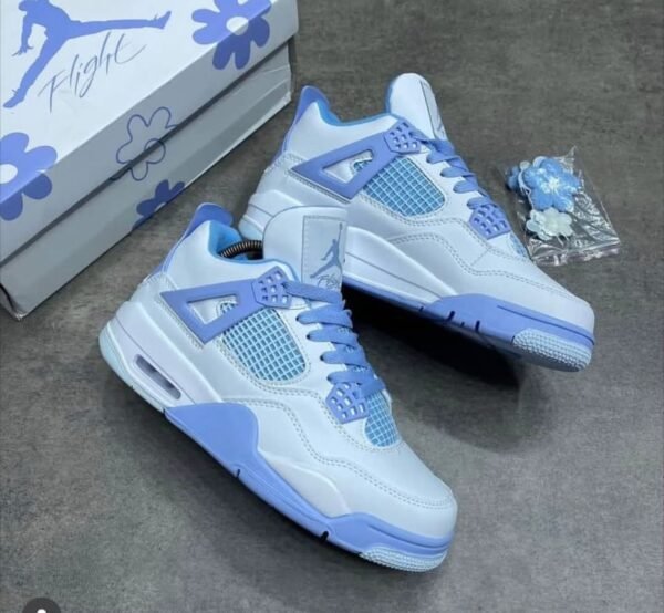 Nike Air Jordan 4 Retro "Forget Me Not"