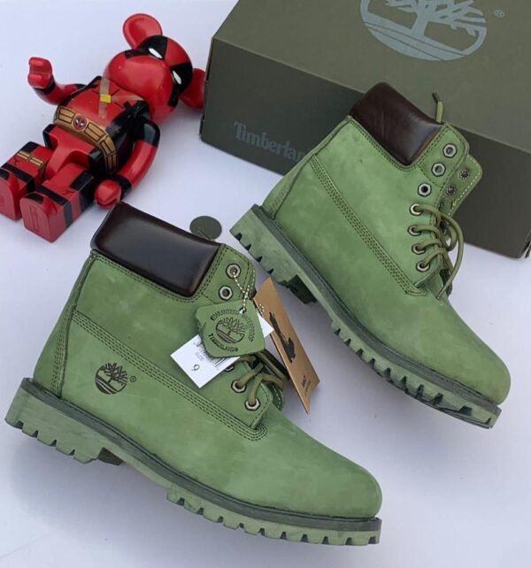 Timberland 6-Inch Classic Waterproof Boots (Green Nubuck) Timberland 6-Inch Classic Waterproof Boots (Green Nubuck)
