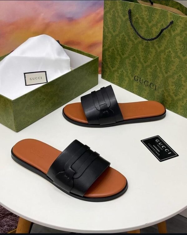 Gucci Black Leather Men’s Slides – Luxury Designer Footwear Gucci Black Leather Men’s Slides – Luxury Designer Footwear