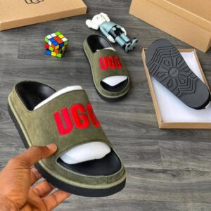 UGG Women’s Laton Slide Sandals